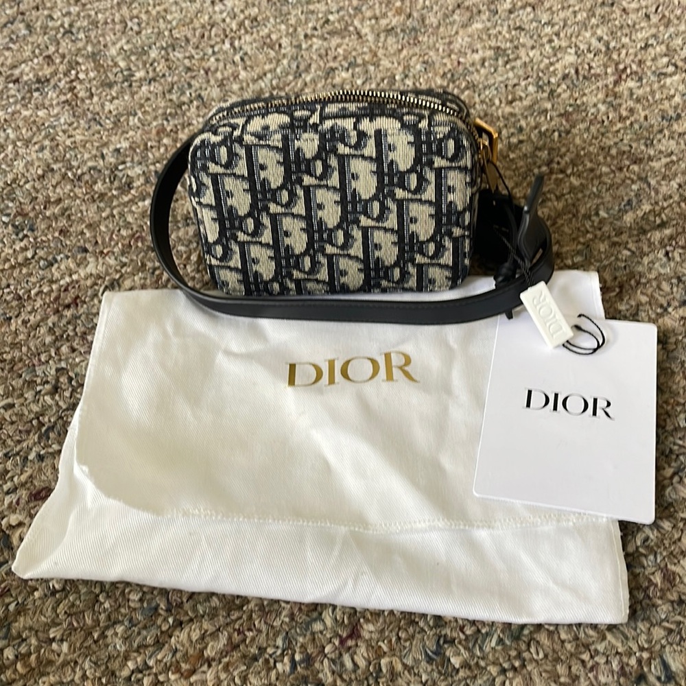 Christian Dior belt bag z750L